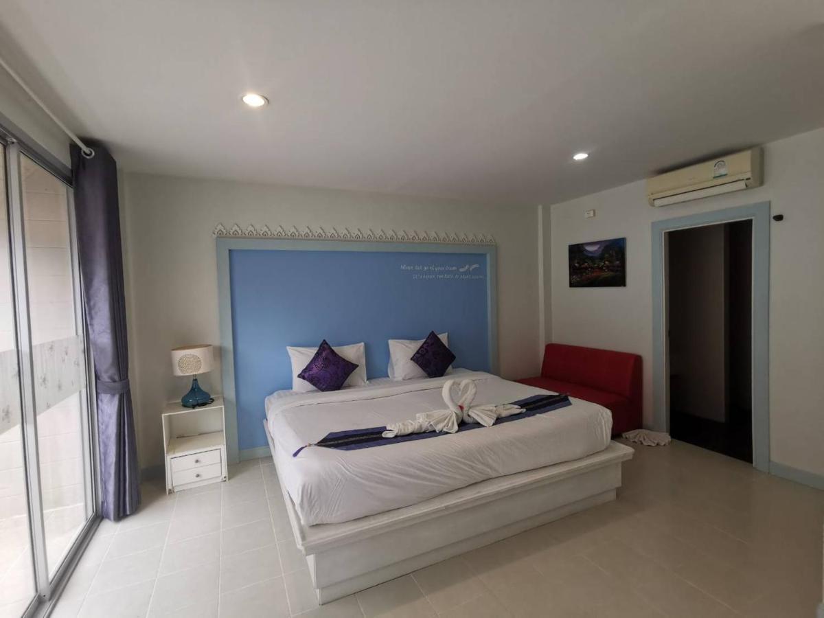 Phuket Racha Kata Homestay Eksteriør billede