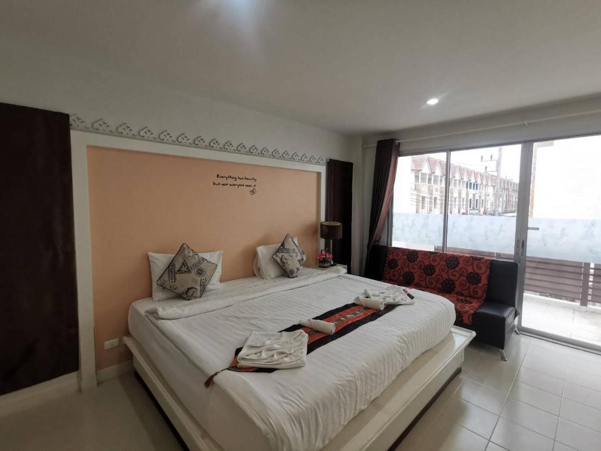 Phuket Racha Kata Homestay Eksteriør billede